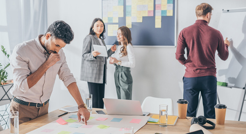 Scrum - Planen, Besprechen und Visualisieren 